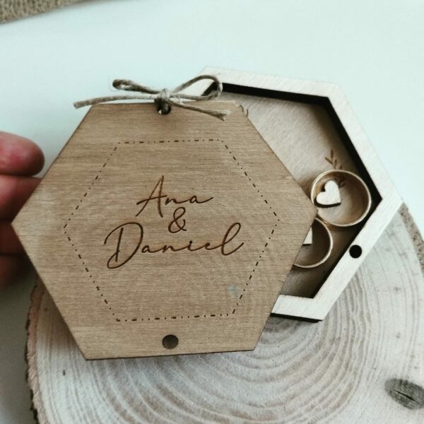 caja de madera para alianzas